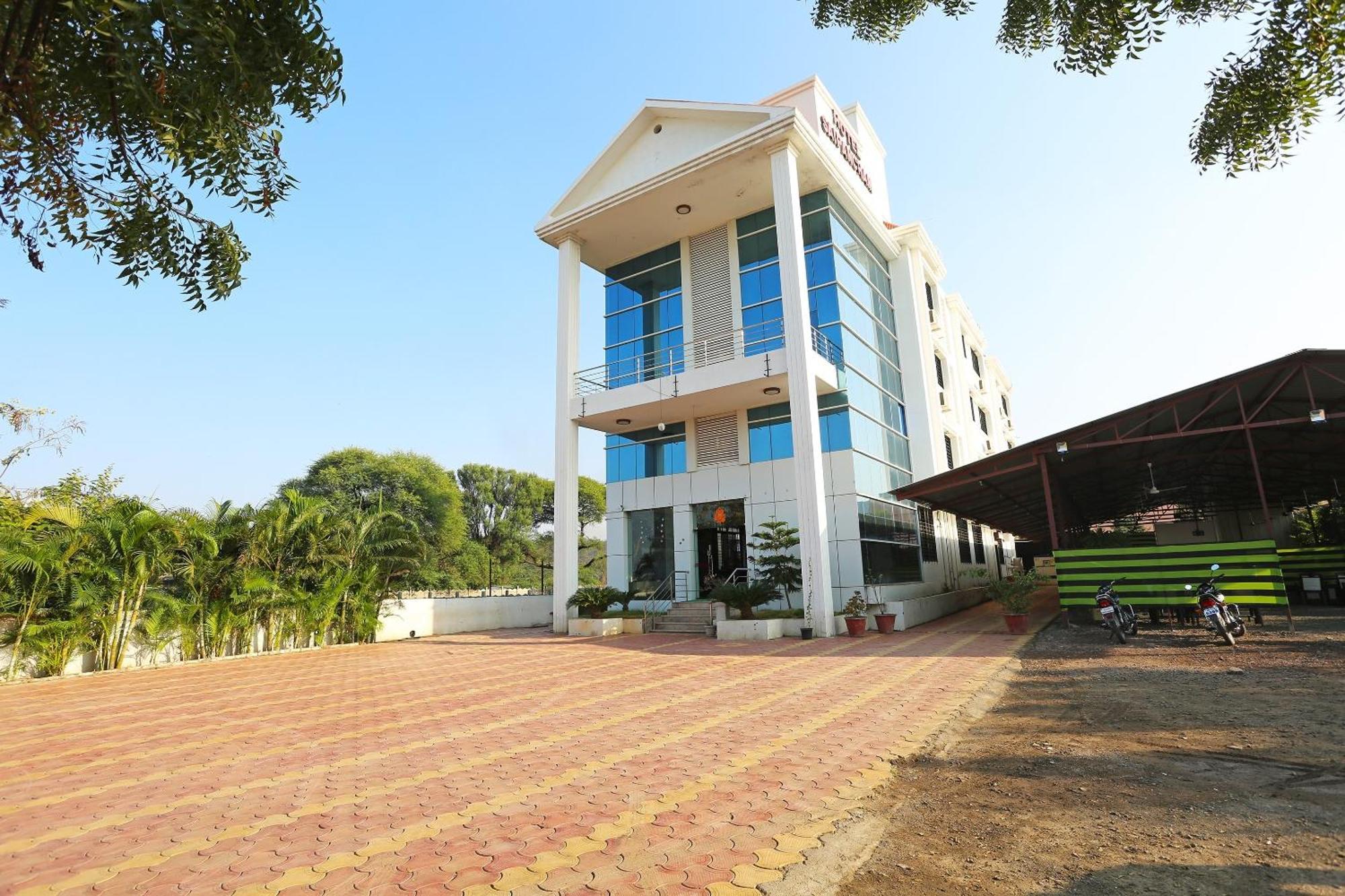 Spot On Hotel Sai Pancham 舍地 外观 照片